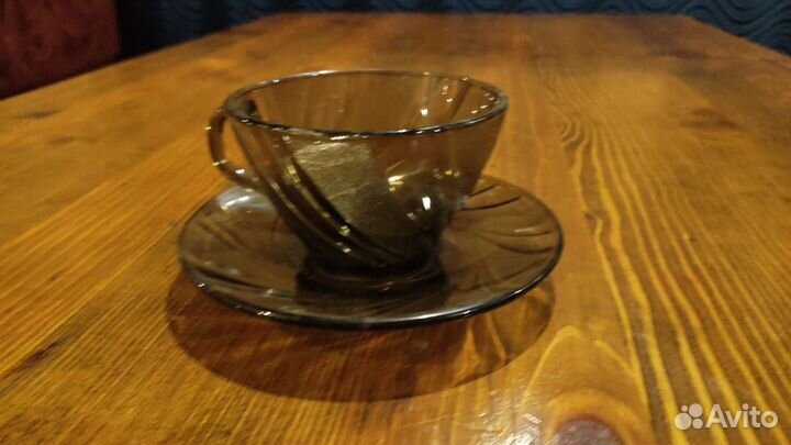 Алмазная чашка с блюдцем