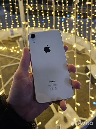 iPhone Xr, 64 ГБ