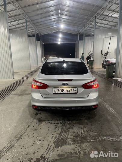 Передние сиденья на ford focus 3