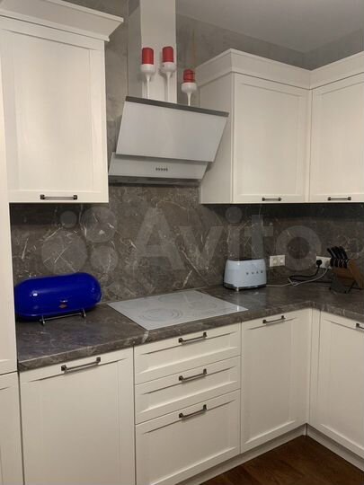 3-к. апартаменты, 106 м², 1/2 эт.