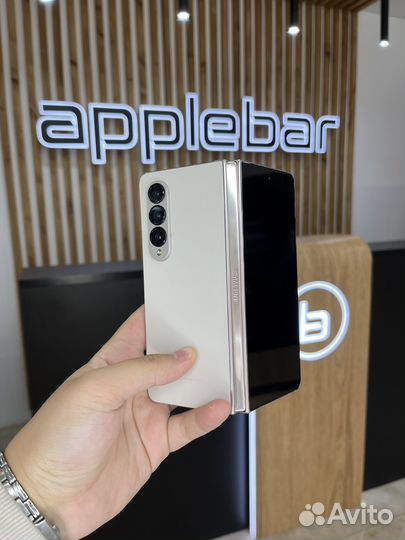 Samsung Galaxy Z Fold4, 12/256 ГБ