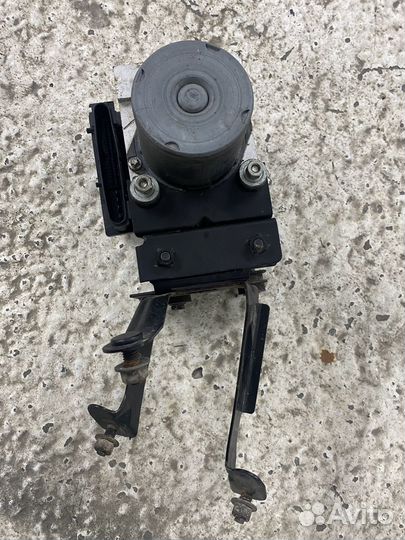 Блок ABS Infiniti FX 35, FX37 QX 70