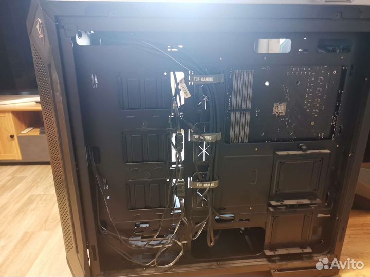 Корпус Asus tuf gaming, мп gigabyte x570 aorus eli