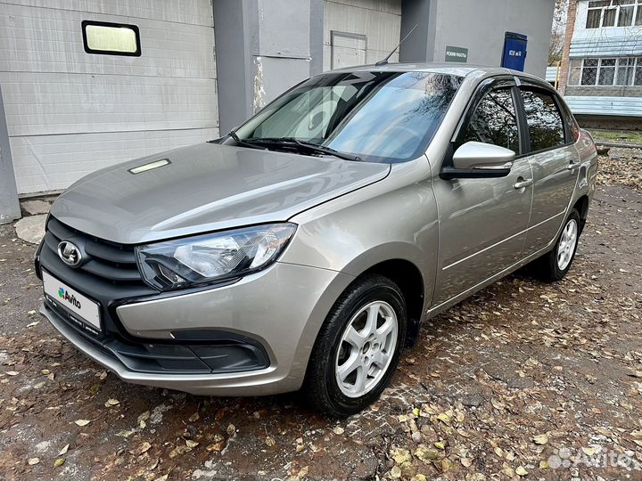 LADA Granta 1.6 МТ, 2022, 15 000 км