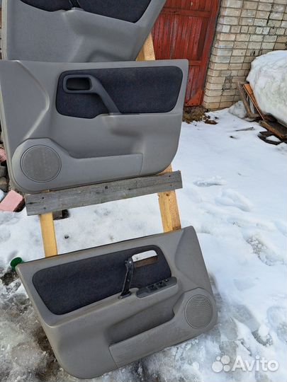 Дверные карты пластик салона Ниссан Примера р11