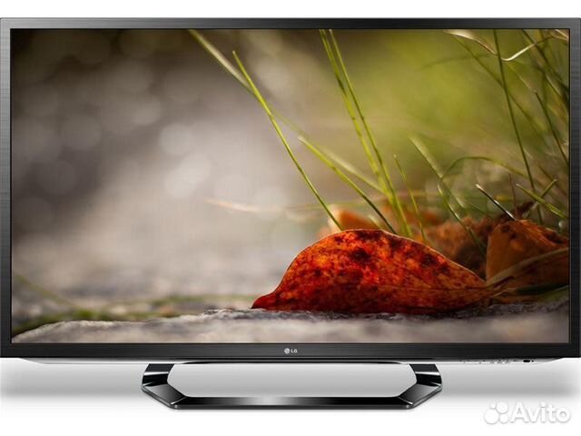 Продам 3d SmartTV безрамочный телевизо�р LG42LM670t