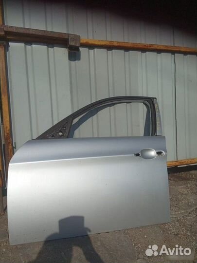 Дверь передняя левая Bmw 3-Series E90