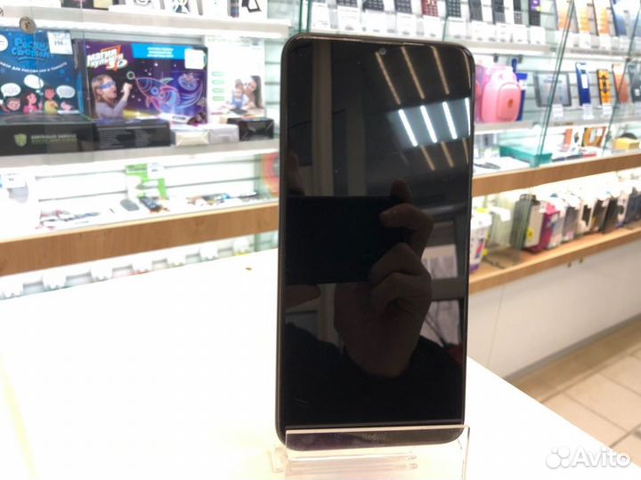 Xiaomi Redmi 8A, 2/32 ГБ