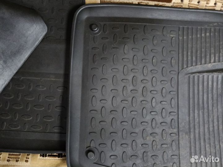 Коврики в салон Peugeot 408