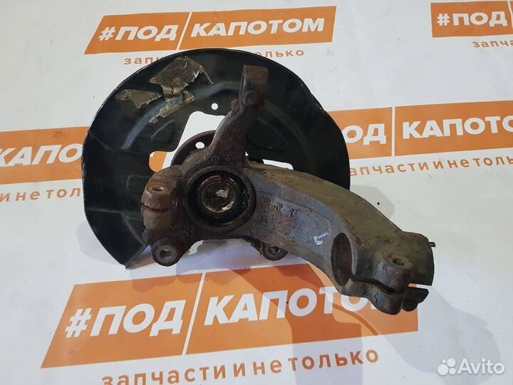 Кулак передний левый Volvo XC60 2010 31451326