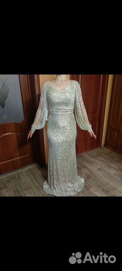 Вечернее, выпускное платье в пол