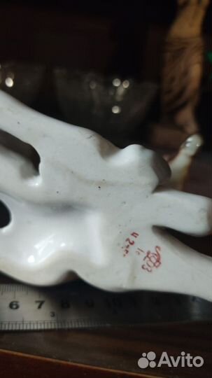 Фарфоровая лошадь