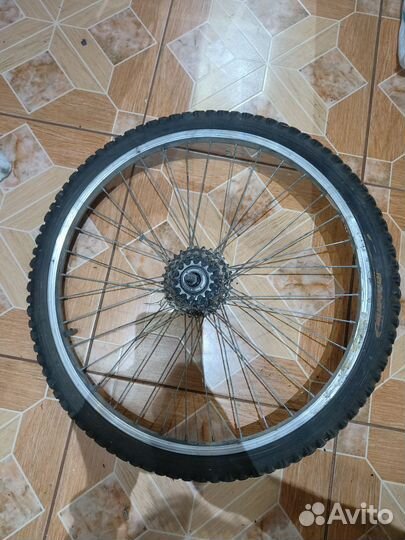 Заднее колесо на велосипед 24