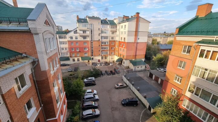 3-к. квартира, 150 м², 6/6 эт.