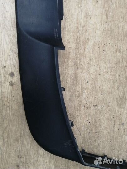 Накладка заднего бампера верхняя 9151831 Volvo S80