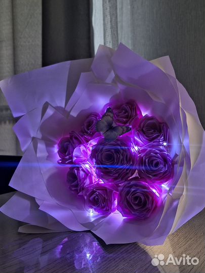 Букет из роз, букет из атласных лент