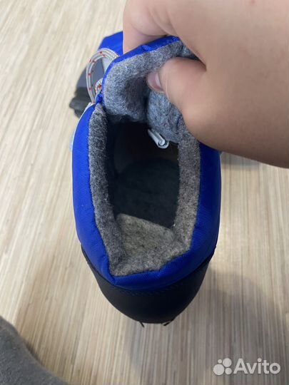 Лыжные ботинки