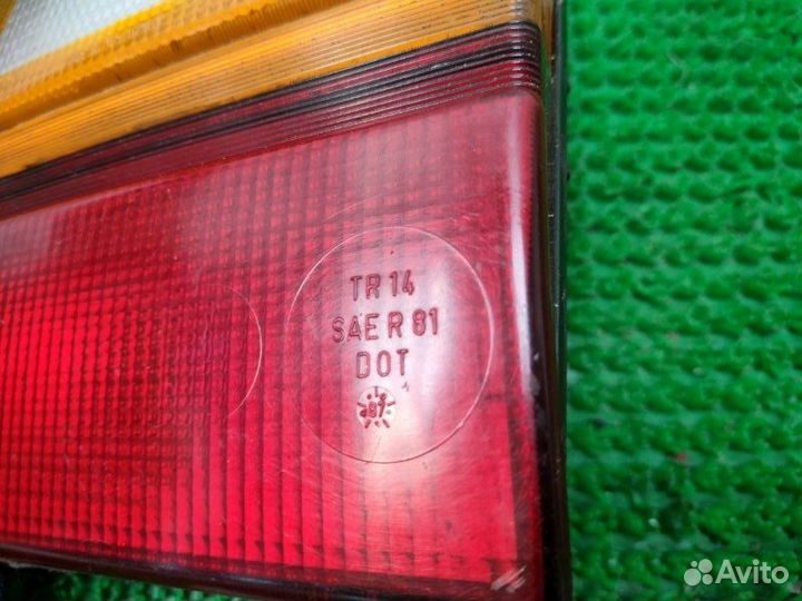 Фонарь (внутренний) задний правый Audi 100 C3 1990