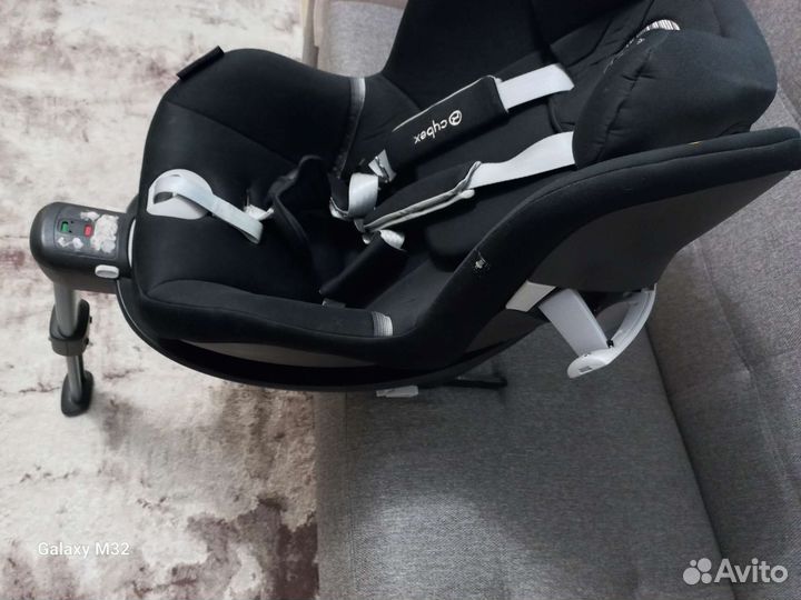 Кресло детское Cubex m2-i-size