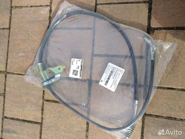 Трос стояночного тормоза chery tiggo T11