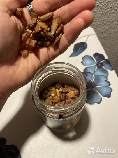 Янтарь мелкий