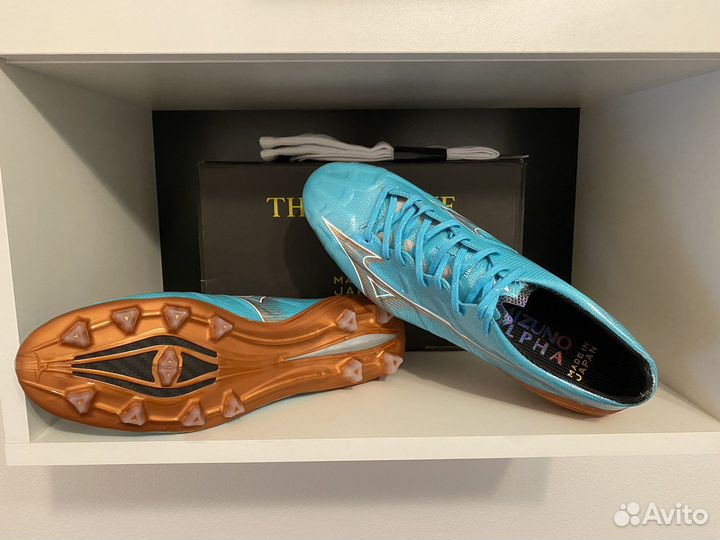 Футбольные бутсы Mizuno Alpha Morelia