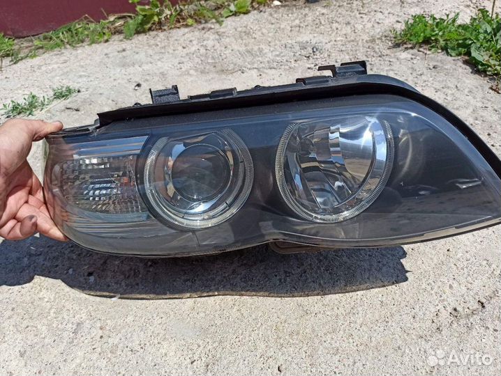 Фара правая BMW X5 E53 рест. 2005