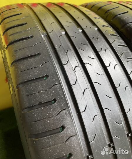 Continental ContiEcoContact 5 215/55 R17 94V