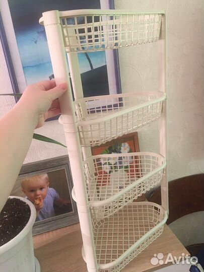 Корзина, этажерка, пластик