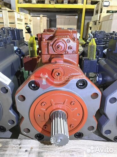 Гидравлический насос Hyundai R320LC-7A K3V180DT