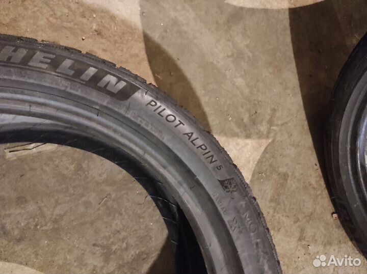 Michelin Pilot Alpin 5 245/40 R19