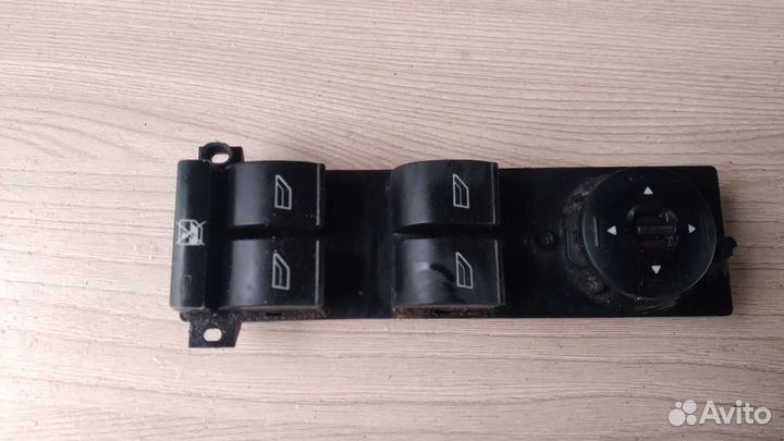 Блок управлением зеркалами Ford Mondeo 3