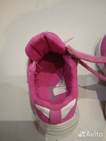 Кроссовки для новорожденного