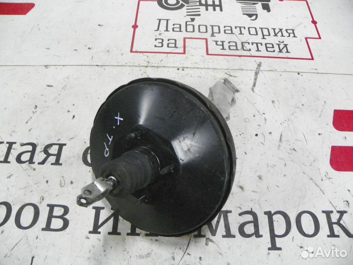 Вакуумник тормозной Nissan X-Trail