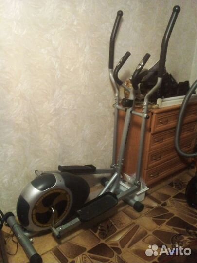 Эллиптический тренажер