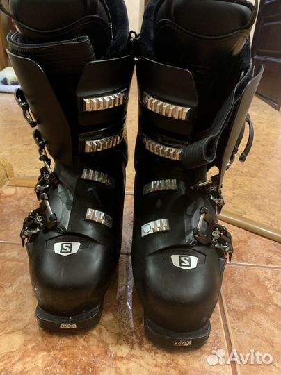 Горнолыжные ботинки