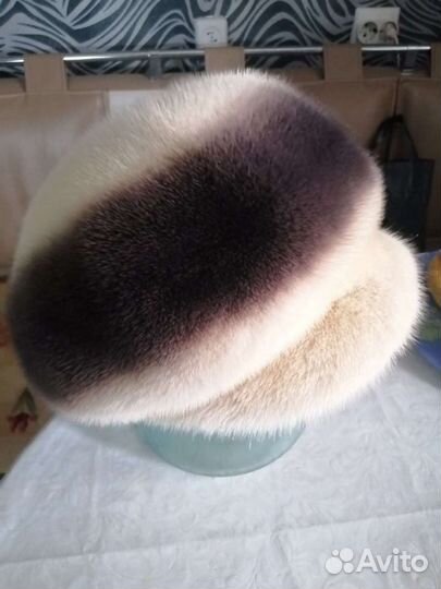 Женский норковый берет