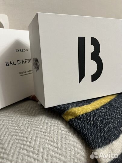 Коробка от парфюма byredo bal d’afriqie