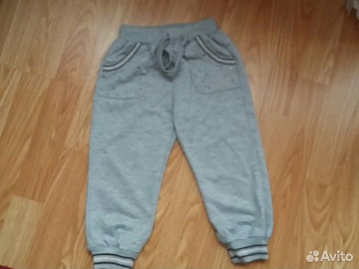 Трикотажный костюмчик на девочку,на рост 98см