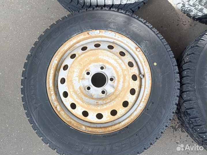 215/65 R16 Bridgestone Ice Cruiser 7000 Зима Штамп