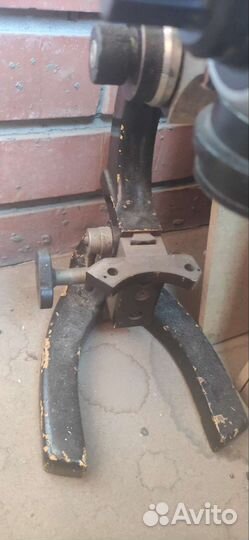 Бинокулярный микроскоп