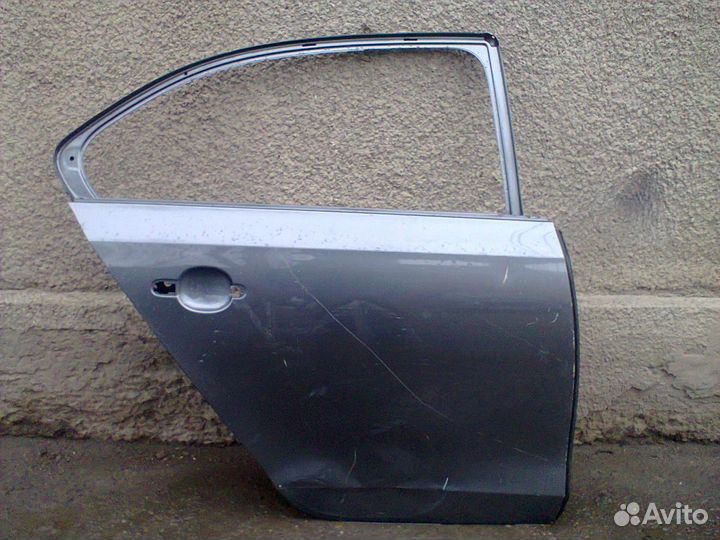 Фольксваген Джетта 6 дверь задняя правая с 2011