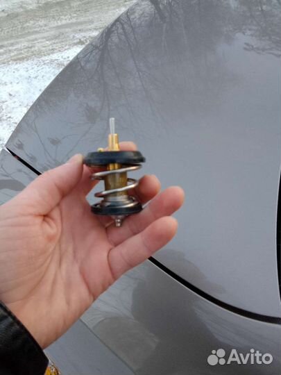 Термостат Volkswagen Passat B7