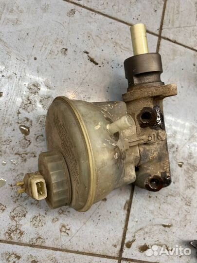 Тормозной циллиндр Volkswagen Passat B3