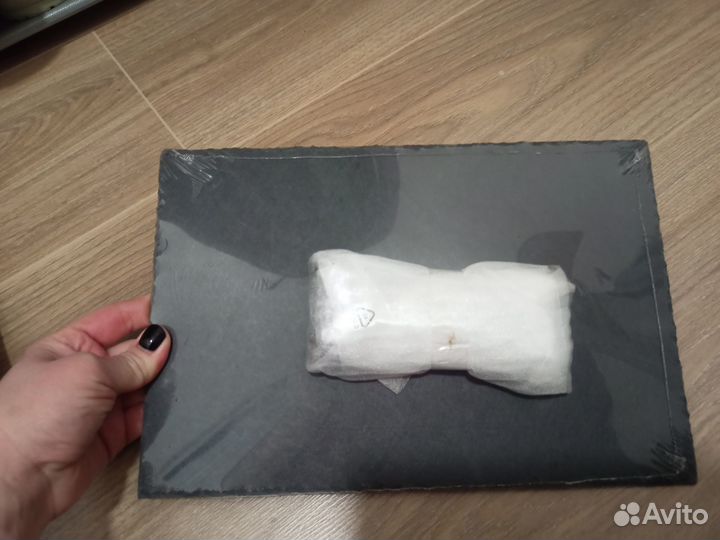 Набор для сыра 4 ножа и сланцевая доска новый