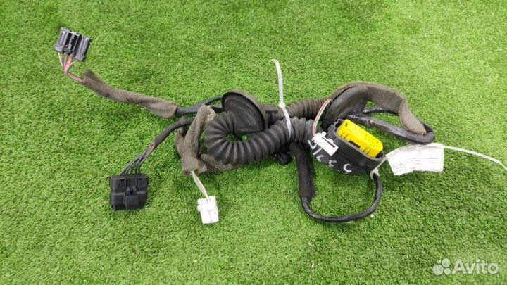 Проводка двери задняя левая Renault Megane 3