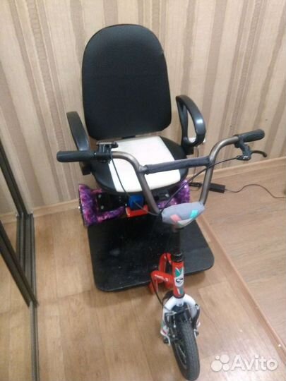 Электрический трицикл