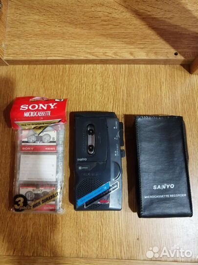 Японский диктофон Sanyo