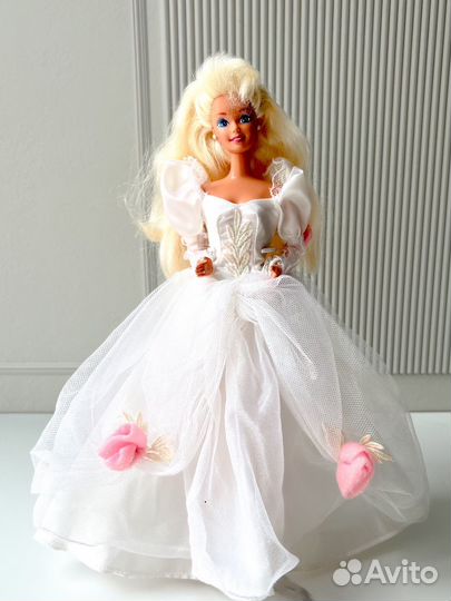 Romantic bride и Dance magic barbie