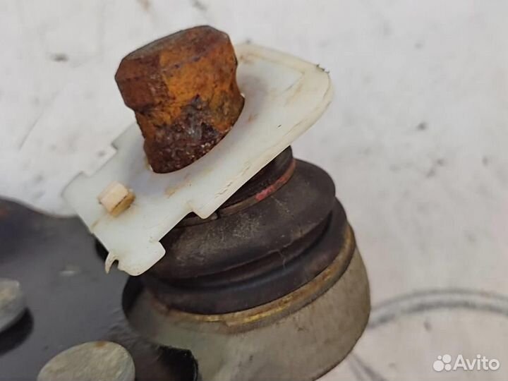 Рычаг передний нижний правый w415 Citan 607.951